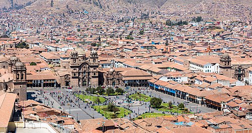 Vista_de_Cusco,_Perú,_2015-07-31,_DD_47