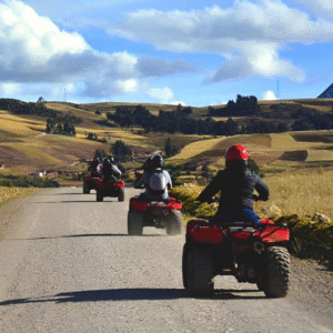 Tour de Aventura a Laguna de Huaypo e Salineras de Maras